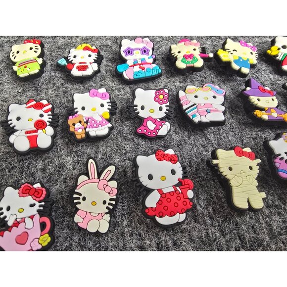 Hello Kitty PVC Rubber Clog Charms Set Of 17 Shoe Accessories #1 - Picture 3 of 5